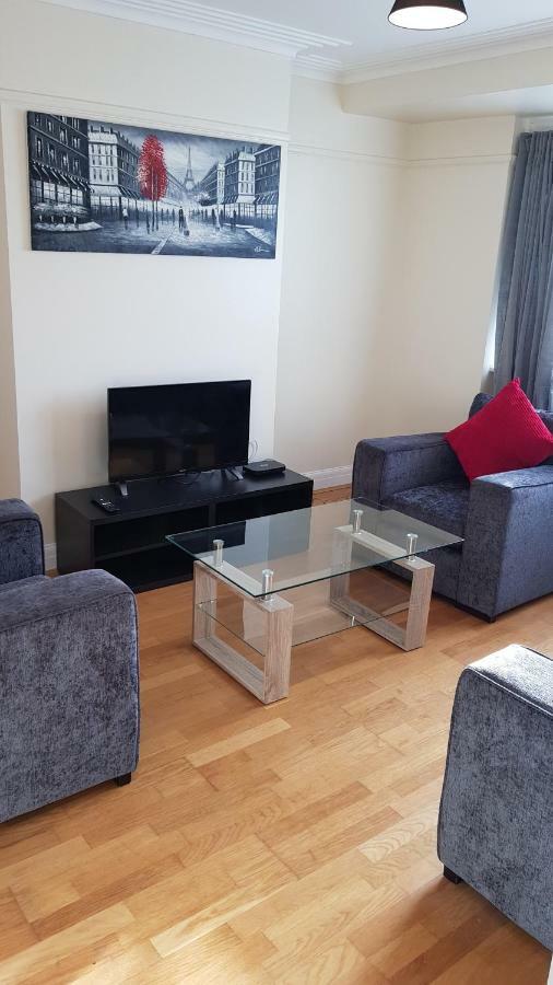 Elegant&spacious 2 bedroom Barnet Buitenkant foto