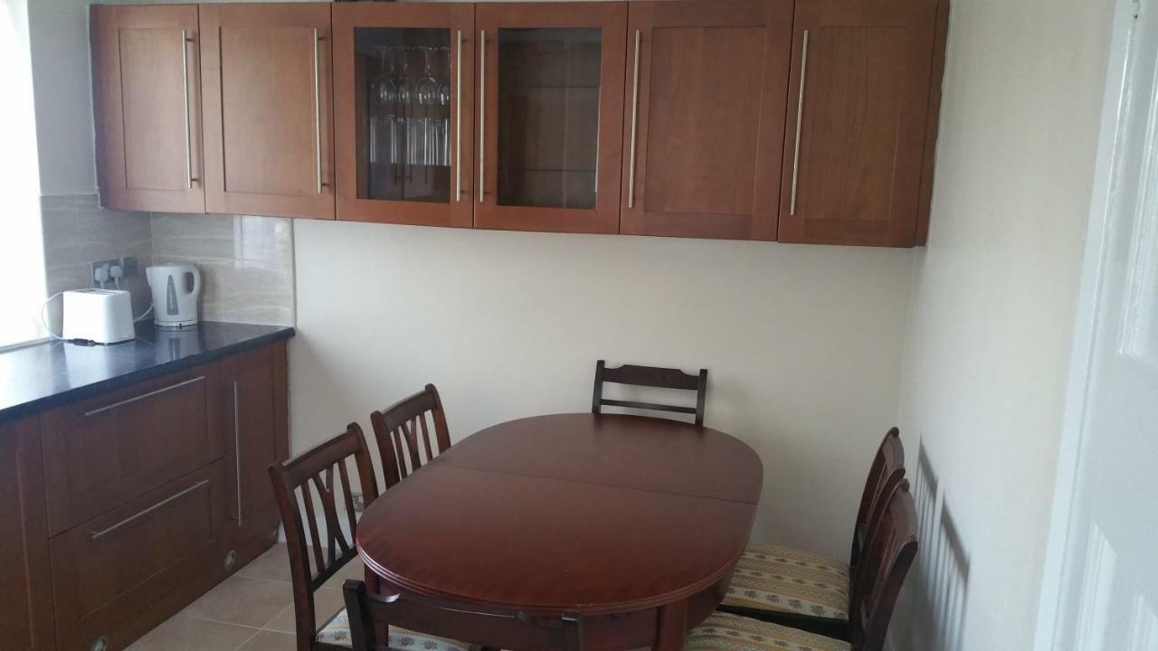 Elegant&spacious 2 bedroom Barnet Buitenkant foto